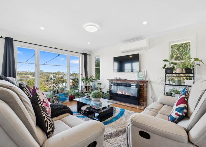  at 131 White Swan Road, Mount Roskill, Auckland City, Auckland