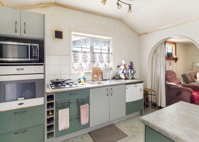  at 94 Cornfoot Street, Castlecliff, Whanganui