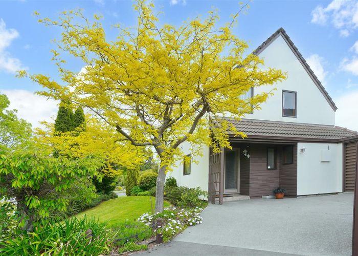 at 2/3 Tekapo Place, Opawa, Christchurch