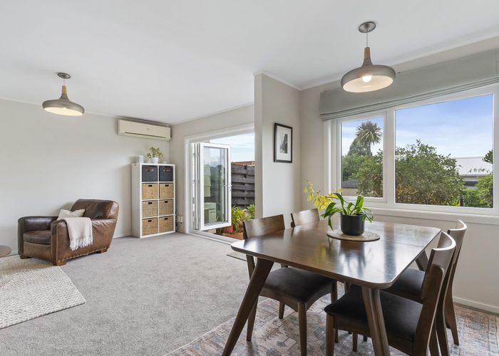  at 4/50 Grey Street, Onehunga, Auckland