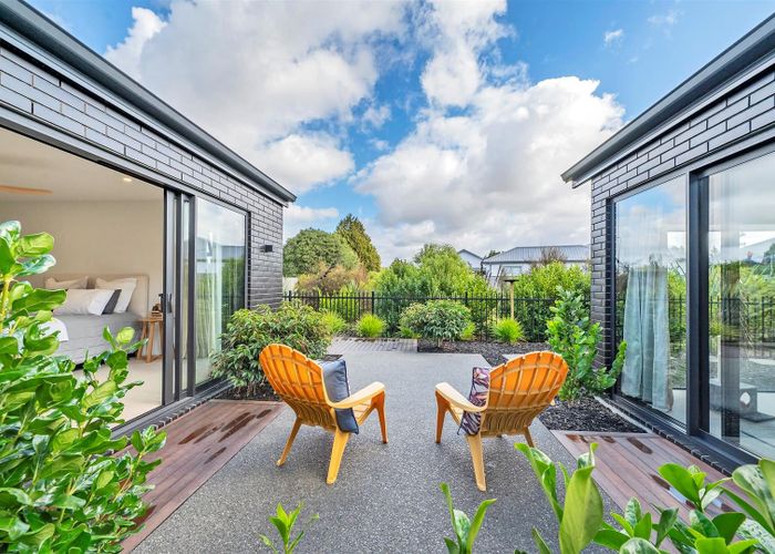  at 10 Kinnerton Lane, Casebrook, Christchurch
