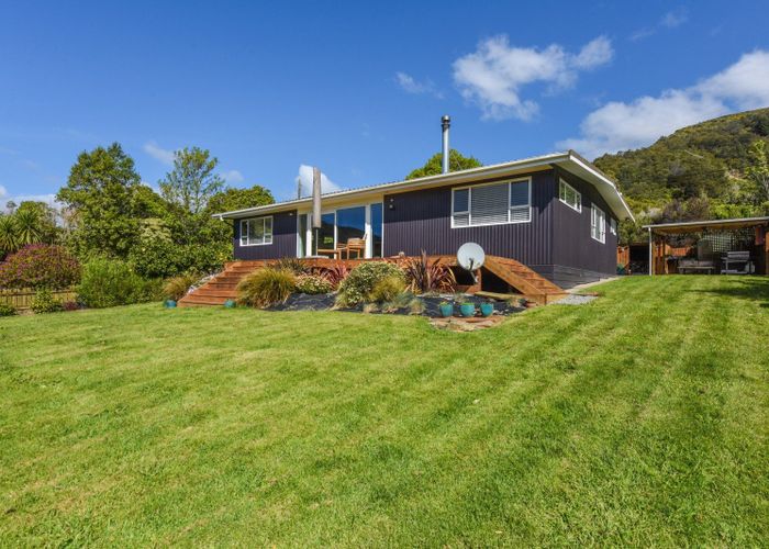  at 50 Moenui Road, Picton
