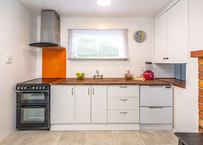  at 40 Karaka Street, Castlecliff, Whanganui, Manawatu / Whanganui
