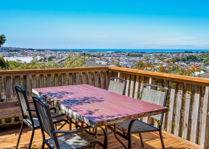  at 24 Shortland Street, Caversham, Dunedin