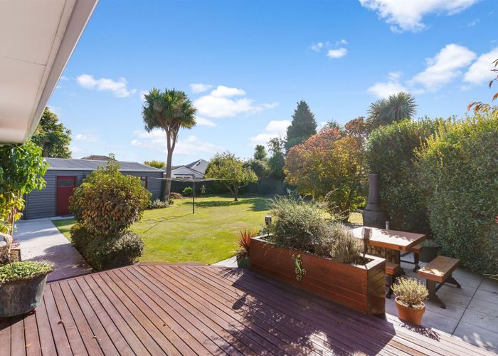  at 16 Adams Place, Woolston, Christchurch