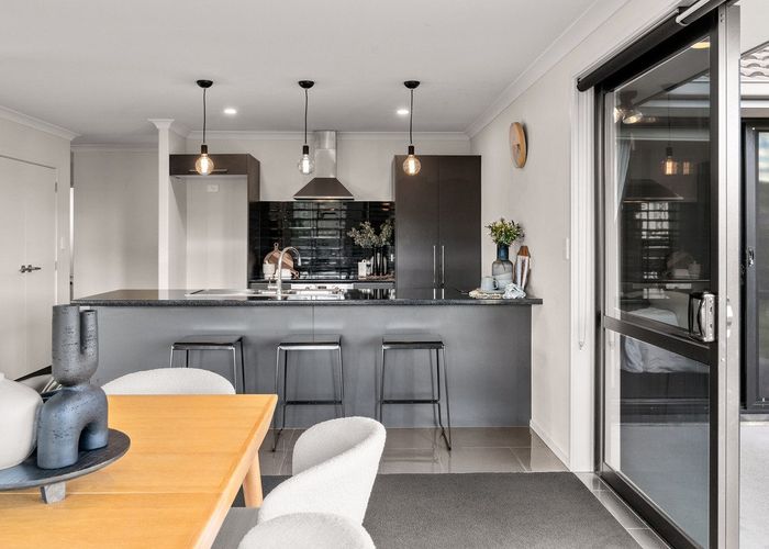  at 39 Ballintoy Park Drive, Welcome Bay, Tauranga, Bay Of Plenty
