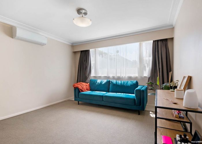  at 2/18 Hackett Street, Ponsonby, Auckland
