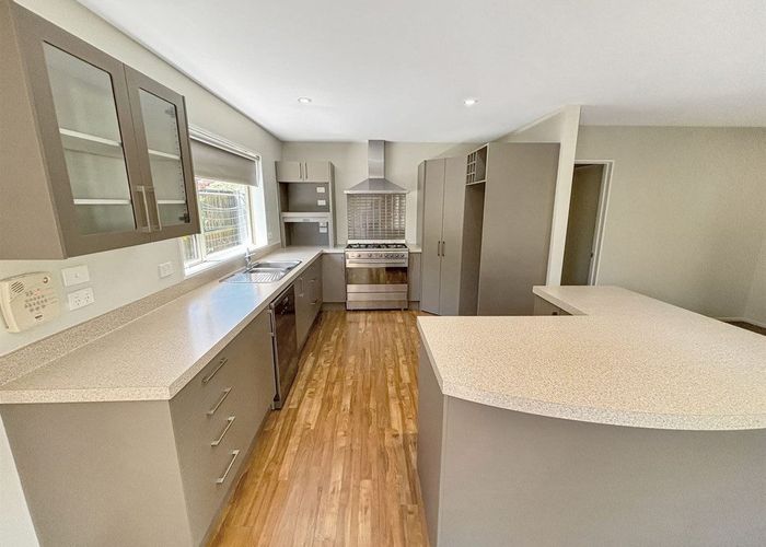  at 80 Bowhill Road, New Brighton, Christchurch City, Canterbury