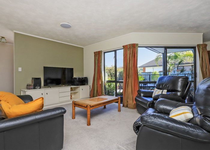  at 21 Hyatt Grove, Greenmeadows, Napier