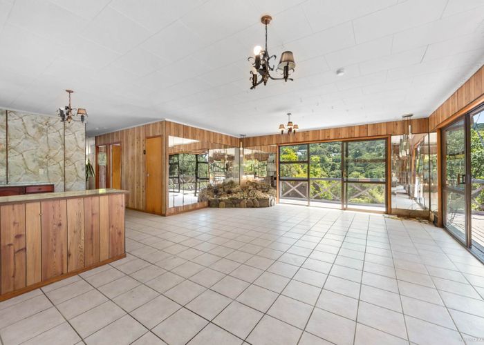  at 65 Western Road, Laingholm, Auckland