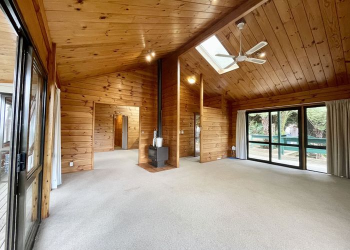  at 25 Emlyn Place, Torbay, North Shore City, Auckland