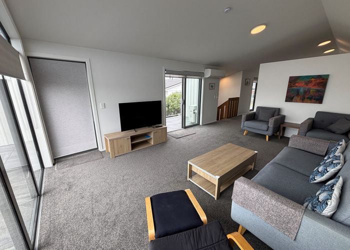  at 2/79 Beachville Road, Redcliffs, Christchurch City, Canterbury