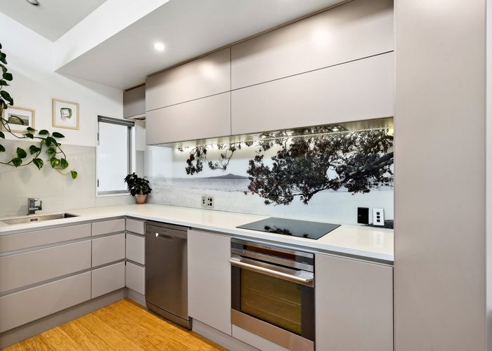  at 8/5 Millais Street, Grey Lynn, Auckland City, Auckland