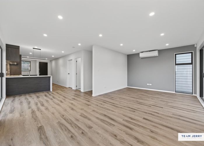  at 25 Jandell Crescent, Bucklands Beach, Manukau City, Auckland