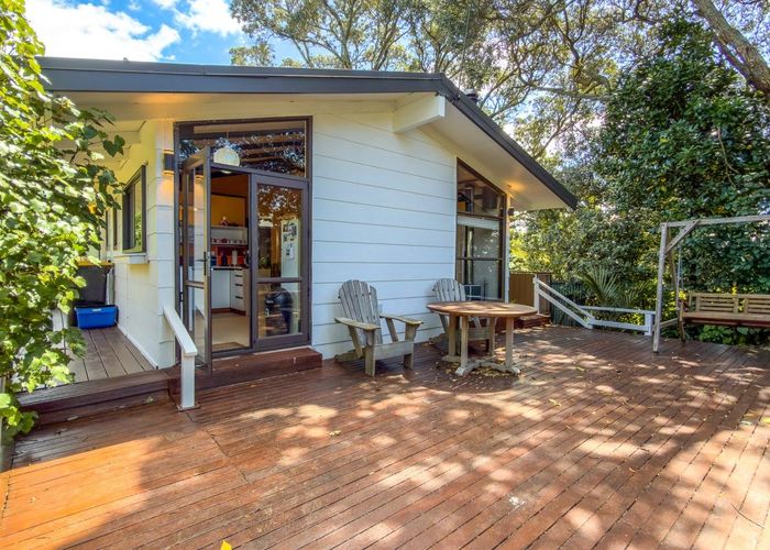  at 86 Kon Tiki Road, Whiritoa, Hauraki, Waikato