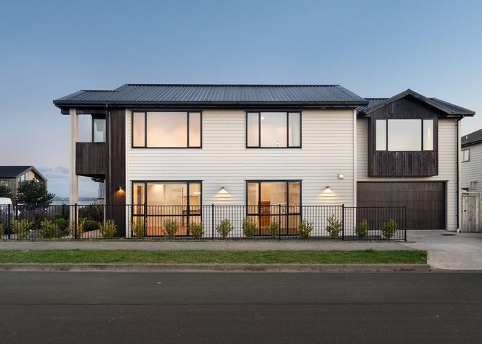  at 1 Picnic Point Road, Hobsonville, Waitakere City, Auckland