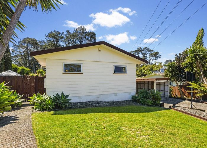  at 12 Alidade Place, Massey, Waitakere City, Auckland