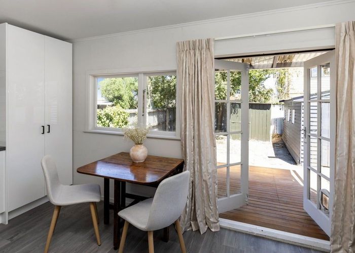  at 20 London Street, Richmond, Christchurch