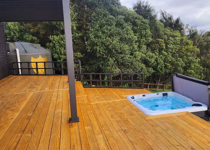  at Te Kauwhata, Waikato, Waikato
