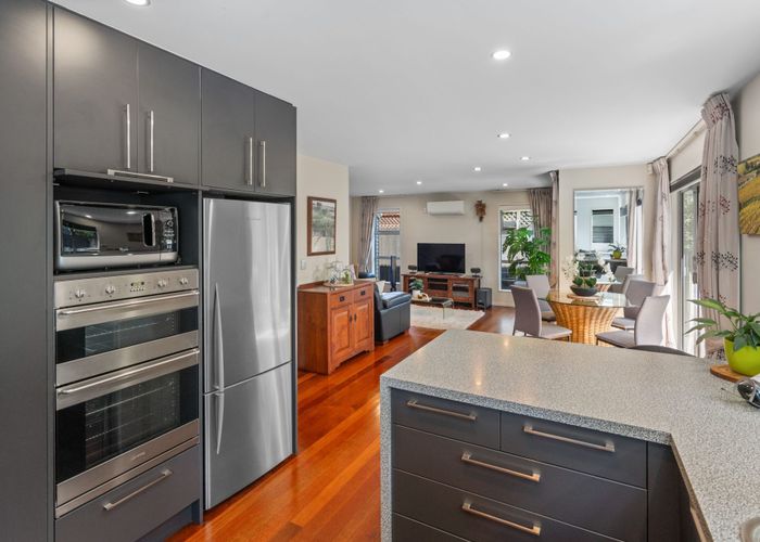  at 55 Springfield Road, St. Albans, Christchurch City, Canterbury