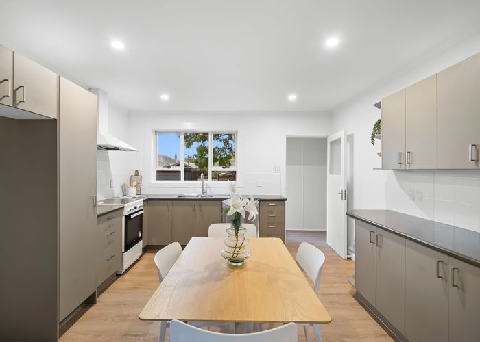  at 27 Liverton Crescent, Bishopdale, Christchurch City, Canterbury