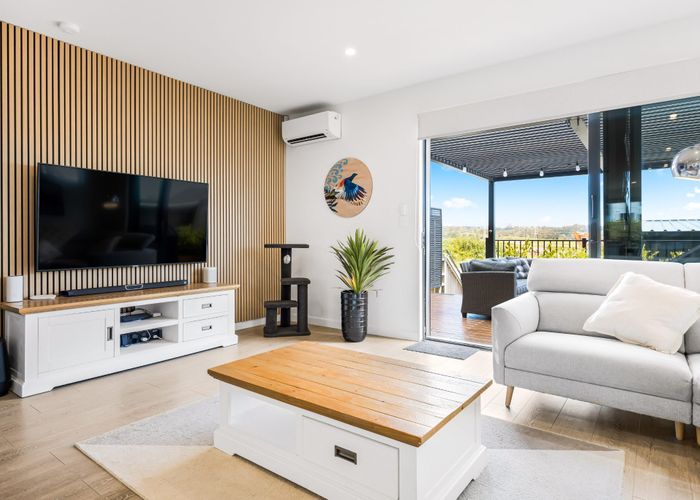  at 100 Tarapuka Road, Westgate, Waitakere City, Auckland