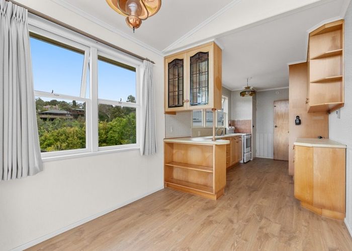  at 204 Old Titirangi Road, Titirangi, Waitakere City, Auckland