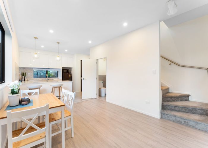  at 15F & 17B Tabitha Crescent, Henderson, Waitakere City, Auckland