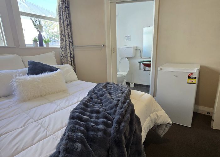  at 165 Moxham Ave, Hataitai, Wellington, Wellington