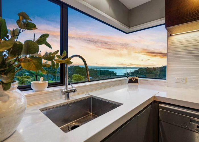  at 11B Balmain Road, Birkenhead, North Shore City, Auckland