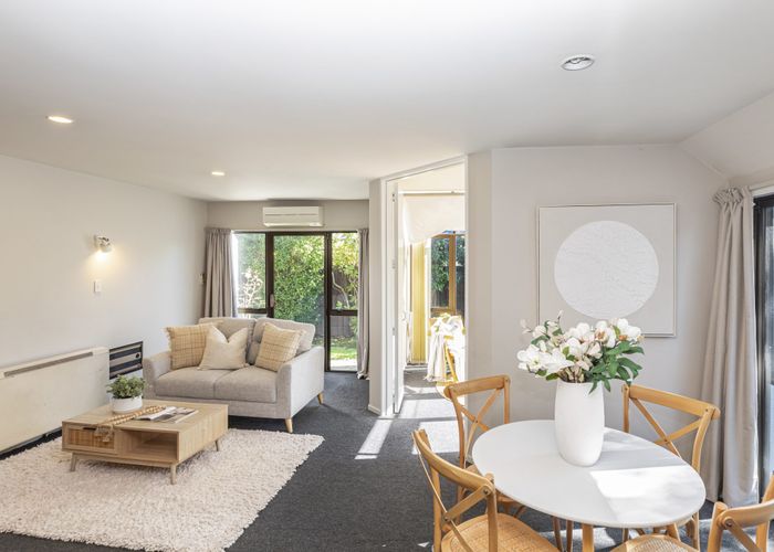  at 2/6 Ashfield Place, Ilam, Christchurch City, Canterbury