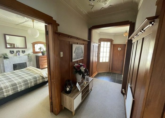  at 16 Forbes Street, Balaclava, Dunedin, Otago