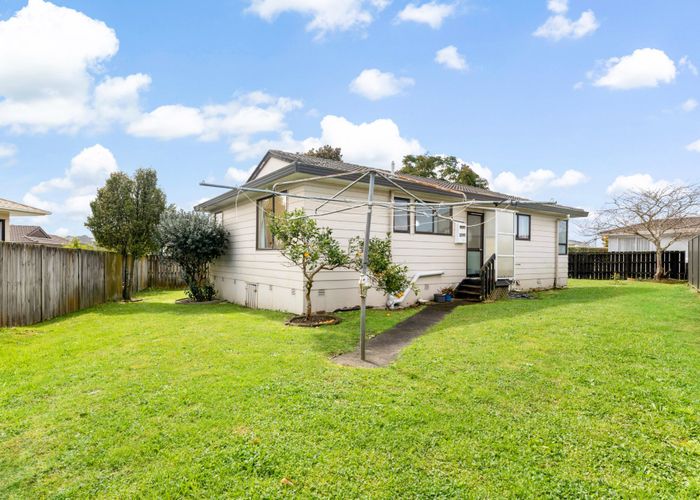  at 7 Elisa Lane, Ranui, Auckland