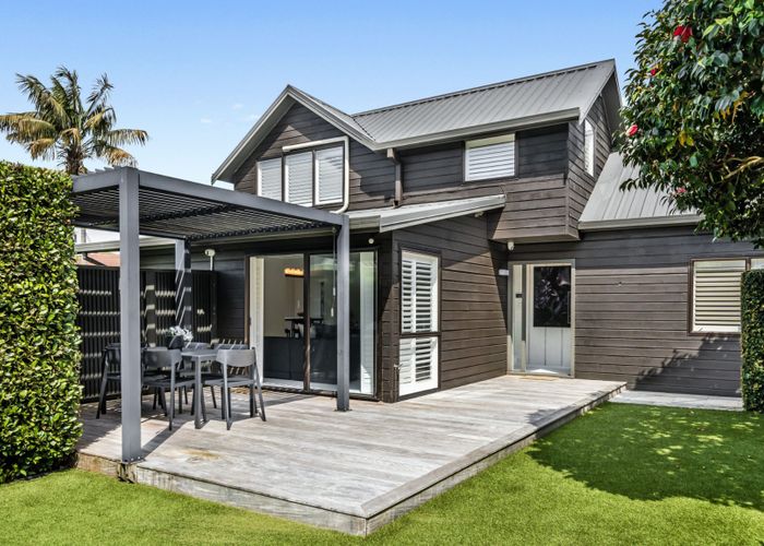  at 24 Crescent Road, Parnell, Auckland