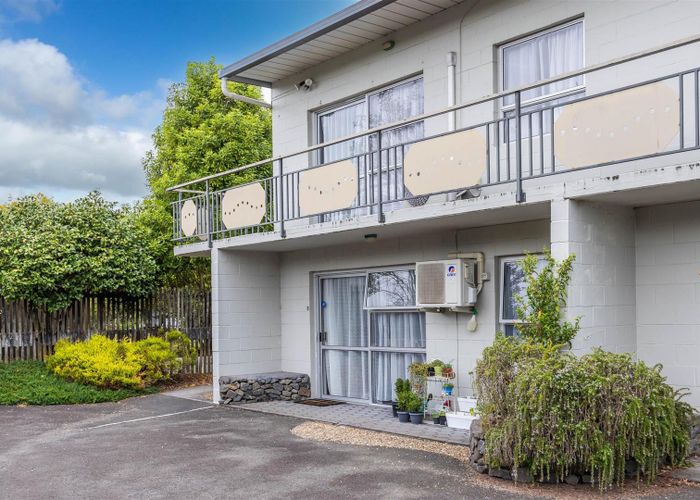  at 200 Grey Street, Hamilton East, Hamilton