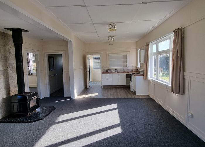  at 30 Oxford Street, Taylorville, Greymouth