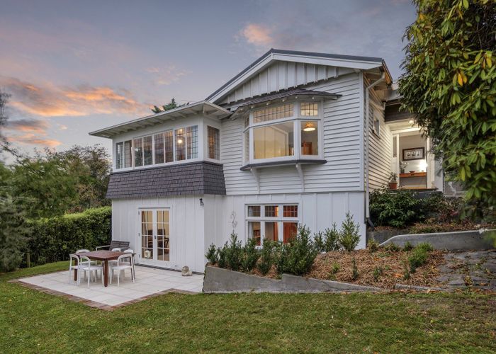 at 5 Merlewood Avenue, Cashmere, Christchurch City, Canterbury
