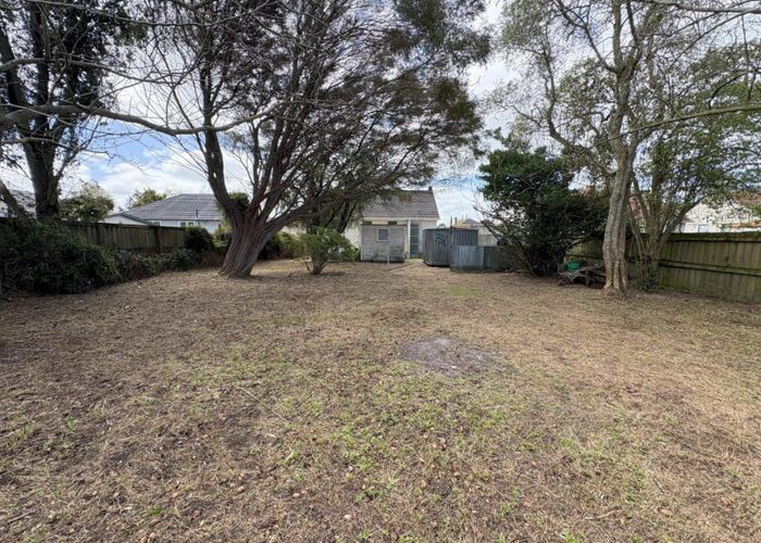  at 14 Slim Street, Bader, Hamilton, Waikato