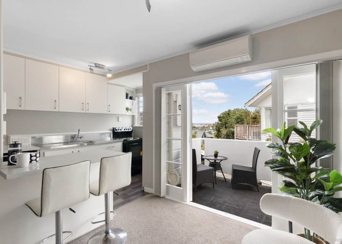  at 1/263 W Tamaki Road, Wai O Taiki Bay, Auckland City, Auckland