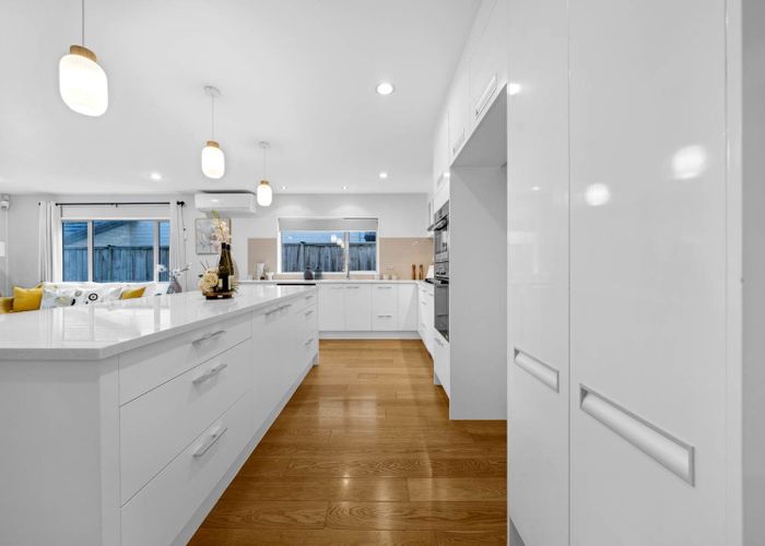  at 119 Flat Bush School Road, Flat Bush, Manukau City, Auckland