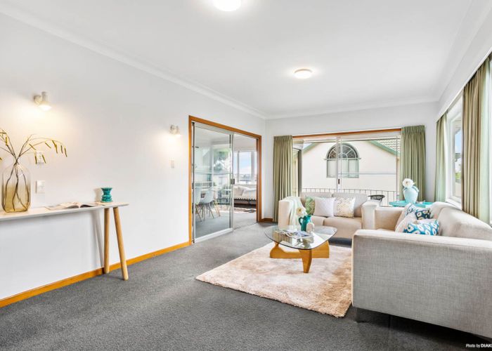  at 1/97 Sylvan Avenue, Northcote, Auckland