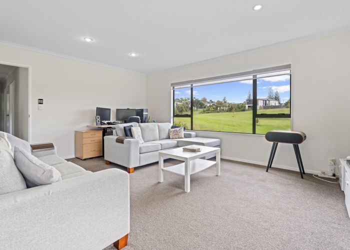  at 22a  Silverton Avenue, Wai O Taiki Bay, Auckland City, Auckland