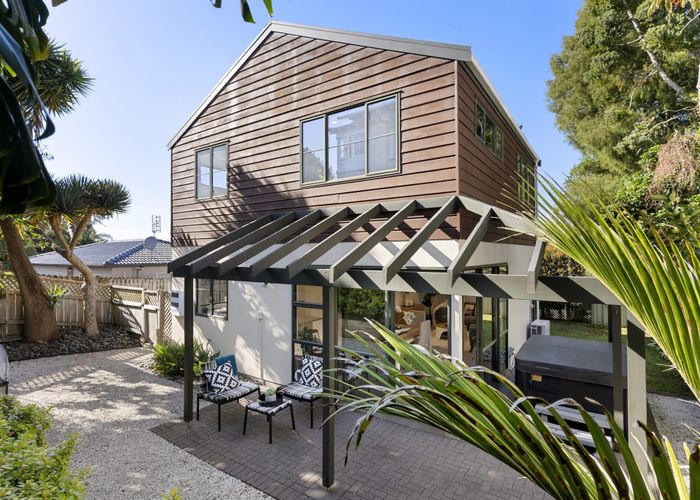  at 2/20 Quadrant Road, Onehunga, Auckland City, Auckland