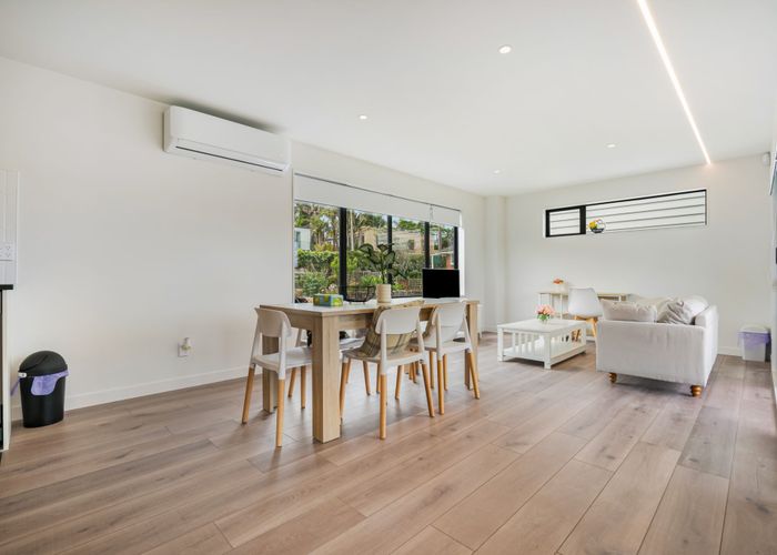  at 3/49 Northboro Road, Belmont, North Shore City, Auckland