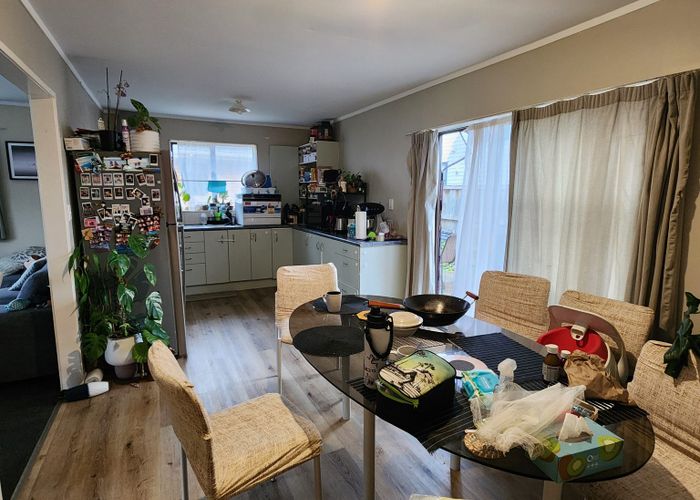  at 2 Rutland Road, Mount Wellington, Auckland