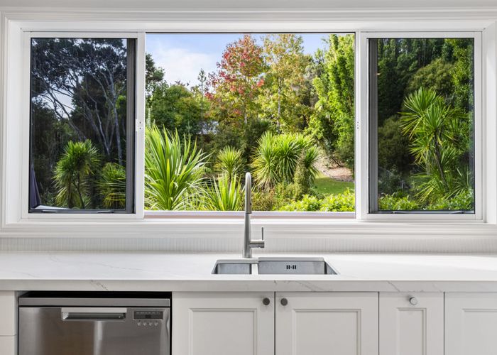  at 2/0 Balmain Road, Birkenhead, Auckland