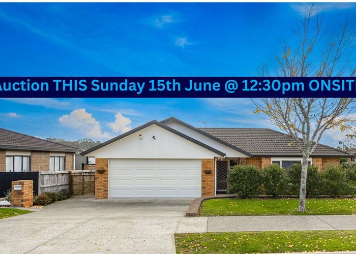  at 8 Toledo Avenue, Henderson, Waitakere City, Auckland