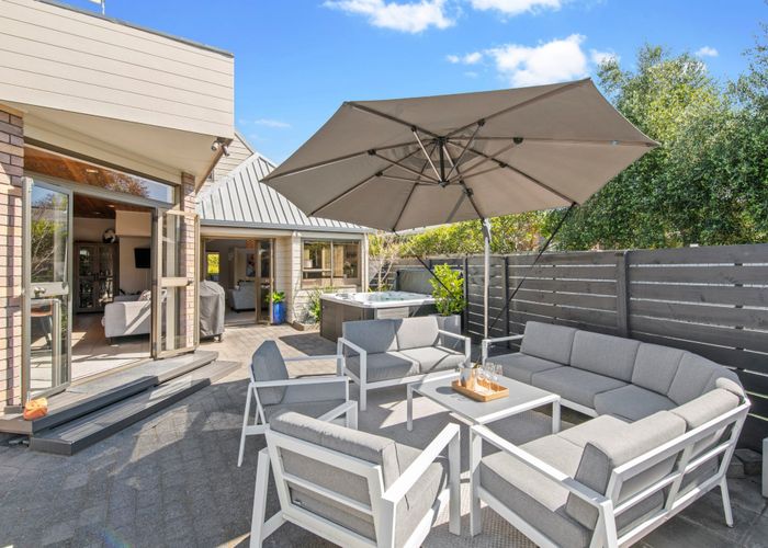  at 14 Glamis Avenue, Manly, Whangaparaoa