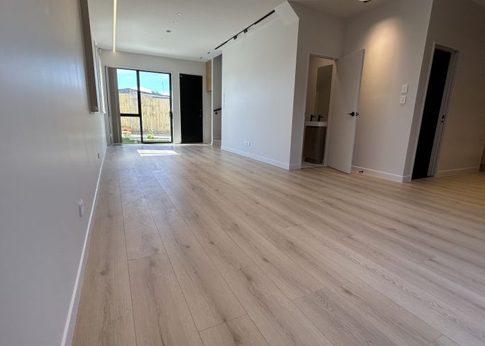  at 2/59 Howe Street, Howick, Manukau City, Auckland