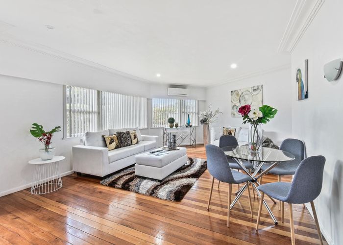  at 2/23 Rose Road, Papatoetoe, Auckland